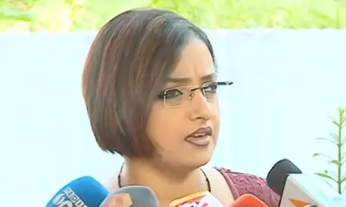 സ്വപ്‌ന സുരേഷിന് നൽകിയ ശമ്പളം തിരിച്ചുപിടിക്കാൻ സർക്കാർ;പ്രൈസ് വാട്ടർ കൂപ്പറിന് കത്ത് നൽകി