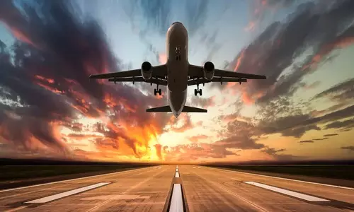 പി.സി.ആർ:കേന്ദ്ര നടപടിയെ പിന്തുണച്ച് പ്രവാസികൾ;യു.എ.ഇ,കുവൈത്ത് യാത്രക്കാരെ ഒഴിവാക്കിയതിൽ പ്രതിഷേധം പി.സി.ആർ:കേന്ദ്ര നടപടിയെ പിന്തുണച്ച് പ്രവാസികൾ;യു.എ.ഇ,കുവൈത്ത് യാത്രക്കാരെ ഒഴിവാക്കിയതിൽ പ്രതിഷേധം