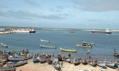 കൊല്ലം തുറമുഖത്തിന്റെ പ്രവർത്തനം കൂടുതല് സജീവമാക്കാനൊരുങ്ങി സർക്കാർ കൊല്ലം തുറമുഖത്തിന്റെ പ്രവർത്തനം കൂടുതല് സജീവമാക്കാനൊരുങ്ങി സർക്കാർ