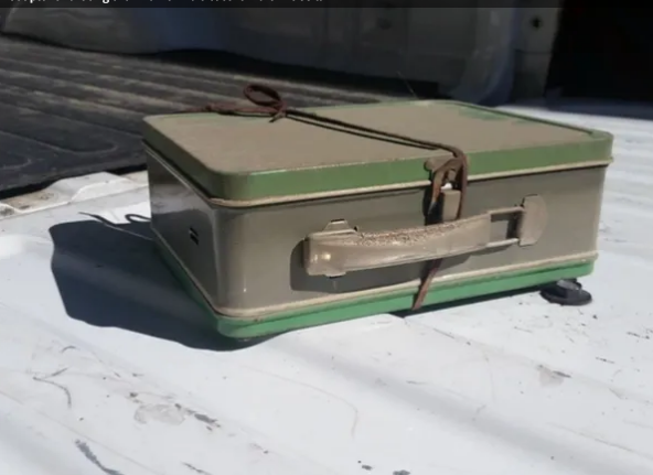 വീട് പുതുക്കിപ്പണിതപ്പോൾ കിട്ടിയത് 33 ലക്ഷം രൂപയുടെ നിധി