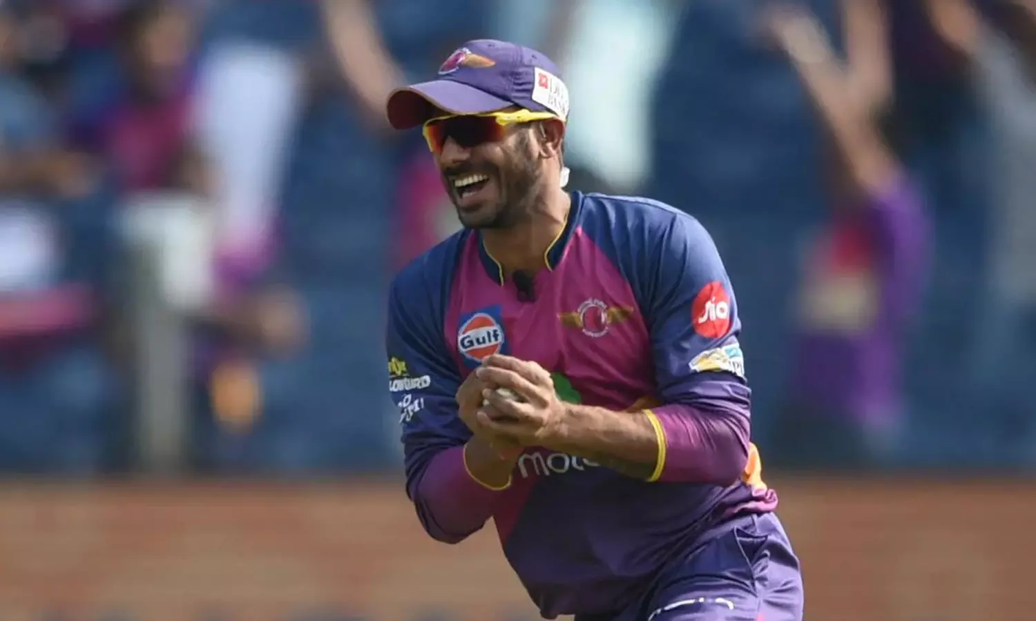 ഐ.പി.എൽ മെഗാലേലത്തിനുള്ള കളിക്കാരുടെ പട്ടികയിൽ ബംഗാൾ കായികമന്ത്രിയും