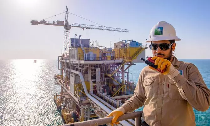 സൗദി അറേബ്യ എണ്ണ ഉല്പാദനം വീണ്ടും വര്ധിപ്പിച്ചു സൗദി അറേബ്യ എണ്ണ ഉല്പാദനം വീണ്ടും വര്ധിപ്പിച്ചു