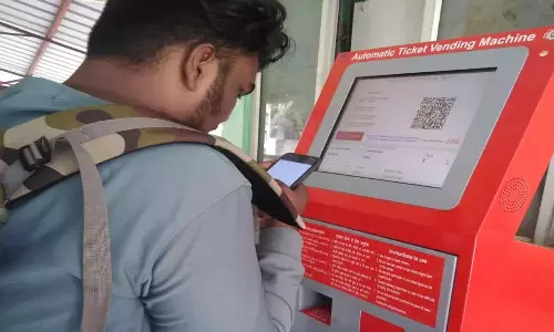 റെയിൽവേ ടിക്കറ്റ് മെഷീനിലൂടെ ഇനി യു.പി.ഐ ആപ്പുകൾ ഉപയോഗിച്ചും ടിക്കറ്റെടുക്കാം
