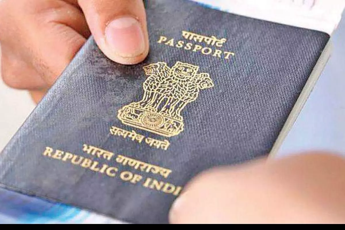 ശഹീന്‍ ചുഴലിക്കാറ്റ്: കേടുവന്ന പാസ്‌പോര്‍ട്ടുകള്‍ സൗജന്യമായി പുതുക്കി നല്‍കും