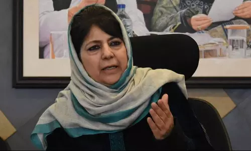 ബി.ജെ.പി ഹിജാബിൽ നിർത്തില്ല, എല്ലാ മുസ്ലിം ചിഹ്നങ്ങളെയും അവർ തുടച്ചുനീക്കും: മെഹ്ബൂബ മുഫ്തി