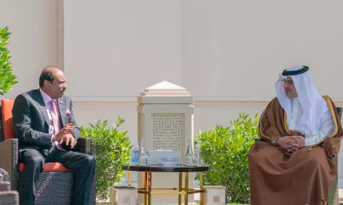 എം.എ യൂസുഫലി ബഹ്റൈൻ കിരീടാവകാശിയുമായി കൂടിക്കാഴ്ച നടത്തി