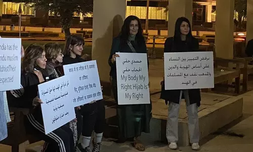 ഇന്ത്യയിലെ ഹിജാബ് വിവാദത്തില്‍ വിദ്യാര്‍ത്ഥിനികള്‍ക്ക്   ഐക്യദാര്‍ഢ്യവുമായി കുവൈത്തിലെ വനിതാ ആക്ടിവിസ്റ്റുകളും