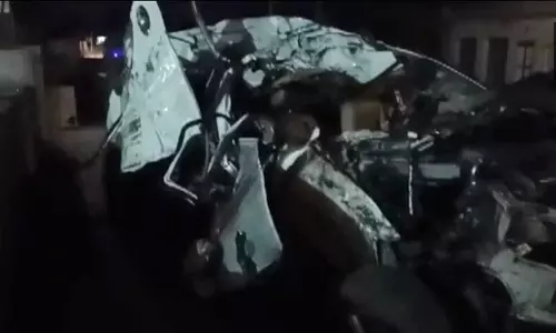 ജയ്പൂരിൽ പൊലീസ് വാഹനം അപകടത്തിൽപ്പെട്ടു; നാലു പൊലീസുകാരുൾപ്പെടെ അഞ്ച് മരണം ജയ്പൂരിൽ പൊലീസ് വാഹനം അപകടത്തിൽപ്പെട്ടു; നാലു പൊലീസുകാരുൾപ്പെടെ അഞ്ച് മരണം