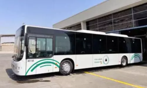 മക്ക ബസുകളുടെ പരീക്ഷണ ഓട്ടം ആരംഭിച്ചു