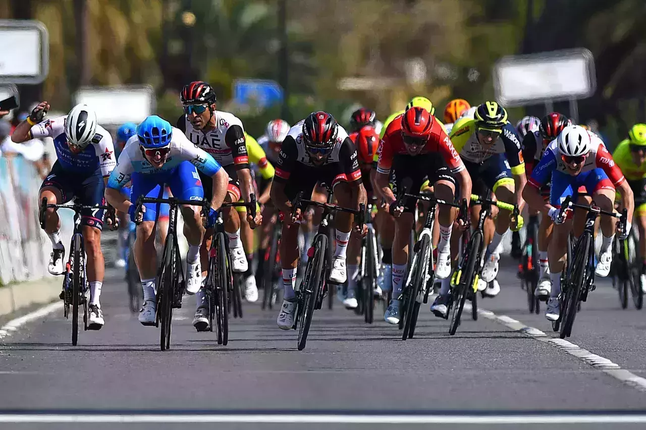 ടൂര്‍ ഓഫ് ഒമാന്‍ അന്താരാഷ്ട്ര സൈക്കിളോട്ട മത്സരം സമാപിച്ചു