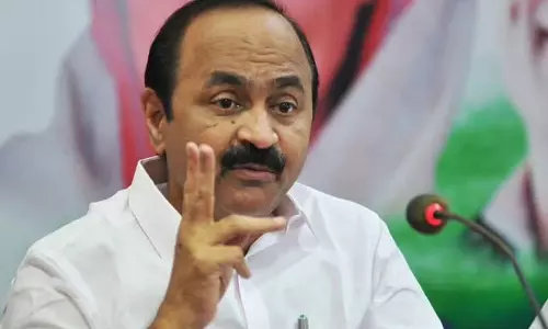 എം.എം മണി മന്ത്രി കൃഷ്ണൻകുട്ടിയെ വിരട്ടുന്നു,വൈദ്യുതി ബോർഡിൽ നടക്കുന്നത് വൻ അഴിമതി- വി.ഡി സതീശൻ