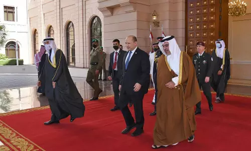 ഇസ്രായേൽ പ്രധാനമന്ത്രിക്ക്​ ബഹ്റൈൻ ഇക്കണോമിക്​ ഡെവലപ്​മെൻറ്​ ബോർഡ് പദ്ധതികൾ വിശദീകരിച്ചു