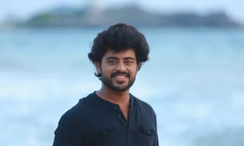 അന്ന് ബാലതാരം; ഇന്ന് വെള്ളരിക്കാപ്പട്ടണത്തിലൂടെ നായകനായി ടോണി സിജിമോന് അന്ന് ബാലതാരം; ഇന്ന് വെള്ളരിക്കാപ്പട്ടണത്തിലൂടെ നായകനായി ടോണി സിജിമോന്