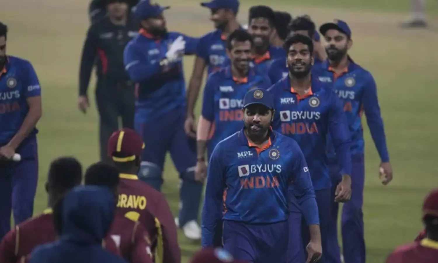 ടി20 വിജയങ്ങളിൽ സെഞ്ച്വറിയടിച്ച് ടീം ഇന്ത്യ;റെക്കോഡ് ടി20 വിജയങ്ങളിൽ സെഞ്ച്വറിയടിച്ച് ടീം ഇന്ത്യ;റെക്കോഡ്