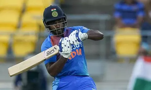 സഞ്ജു വീണ്ടും ഇന്ത്യൻ ടീമിൽ; ശ്രീലങ്കയ്ക്കെതിരായ പരമ്പരയ്ക്കുള്ള ടീമിനെ പ്രഖ്യാപിച്ചു