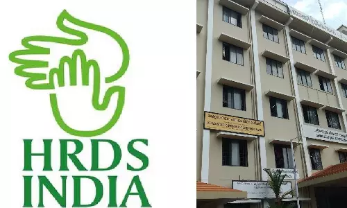 ആദിവാസി കുടുംബങ്ങൾക്ക് വാസയോഗ്യമല്ലാത്ത വീട് നിർമ്മിച്ചുവെന്ന പരാതി; HRDS നെതിരെ കേസെടുത്തു ആദിവാസി കുടുംബങ്ങൾക്ക് വാസയോഗ്യമല്ലാത്ത വീട് നിർമ്മിച്ചുവെന്ന പരാതി; HRDS നെതിരെ കേസെടുത്തു