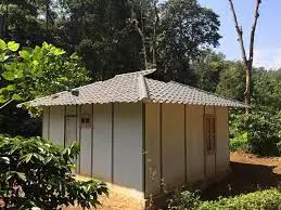 അട്ടപ്പാടിയിലെ ആദിവാസി കുടുംബങ്ങൾക്ക് വാസയോഗ്യമല്ലാത്ത വീട്; എച്ച്.ആർ.ഡി.എസിനെതിരെ കേസ് അട്ടപ്പാടിയിലെ ആദിവാസി കുടുംബങ്ങൾക്ക് വാസയോഗ്യമല്ലാത്ത വീട്; എച്ച്.ആർ.ഡി.എസിനെതിരെ കേസ്