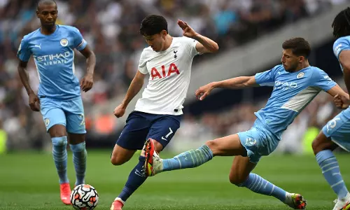 ഇഞ്ചുറി ടൈൈം ത്രില്ലര്... ക്ലാസിക് പോരാട്ടത്തില് സിറ്റിയെ വീഴ്ത്തി ടോട്ടന്ഹാം ഇഞ്ചുറി ടൈൈം ത്രില്ലര്... ക്ലാസിക് പോരാട്ടത്തില് സിറ്റിയെ വീഴ്ത്തി ടോട്ടന്ഹാം