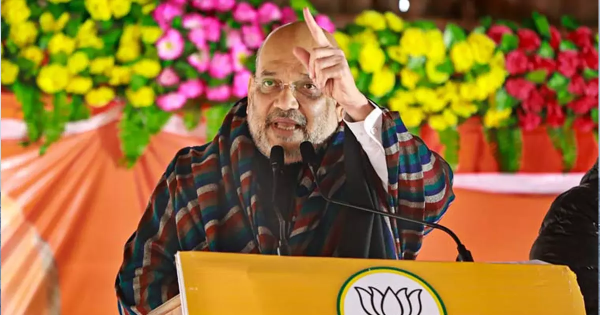 യോഗിയുടെ കാലത്ത് യുപിയിൽ ബലാത്സംഗക്കേസുകൾ പകുതിയായി കുറഞ്ഞു: അമിത്ഷാ യോഗിയുടെ കാലത്ത് യുപിയിൽ ബലാത്സംഗക്കേസുകൾ പകുതിയായി കുറഞ്ഞു: അമിത്ഷാ