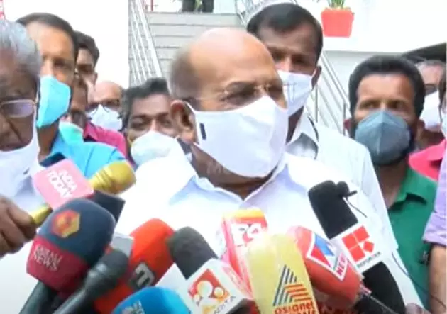 കൊല നടത്തി സി.പി.എമ്മിനെ വിറപ്പിക്കാമെന്ന് ആർ.എസ്.എസ് കരുതേണ്ട; കോടിയേരി ബാലകൃഷ്ണൻ കൊല നടത്തി സി.പി.എമ്മിനെ വിറപ്പിക്കാമെന്ന് ആർ.എസ്.എസ് കരുതേണ്ട; കോടിയേരി ബാലകൃഷ്ണൻ