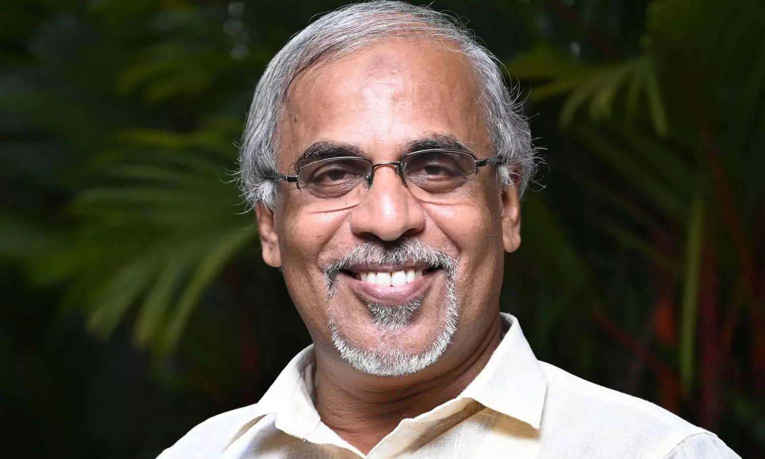 പാർട്ടിയിലെ ഭിന്നത അധികാരത്തർക്കമല്ല; പ്രശ്നങ്ങൾ അടിസ്ഥാനപരം: എ.പി അബ്ദുൽ വഹാബ് പാർട്ടിയിലെ ഭിന്നത അധികാരത്തർക്കമല്ല; പ്രശ്നങ്ങൾ അടിസ്ഥാനപരം: എ.പി അബ്ദുൽ വഹാബ്