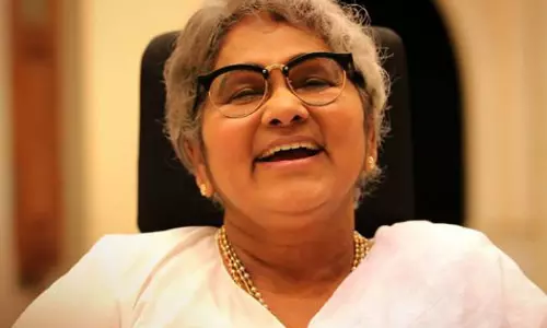 എല്ലാം ലളിതമയം; ഇനി ഓർമയുടെ അമരത്ത്... എല്ലാം ലളിതമയം; ഇനി ഓർമയുടെ അമരത്ത്...