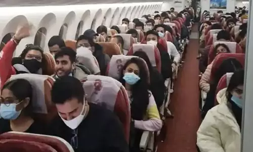 യുദ്ധഭീതിയിൽനിന്ന് അവരെത്തി; ആദ്യസംഘത്തിൽ 242 പേർ