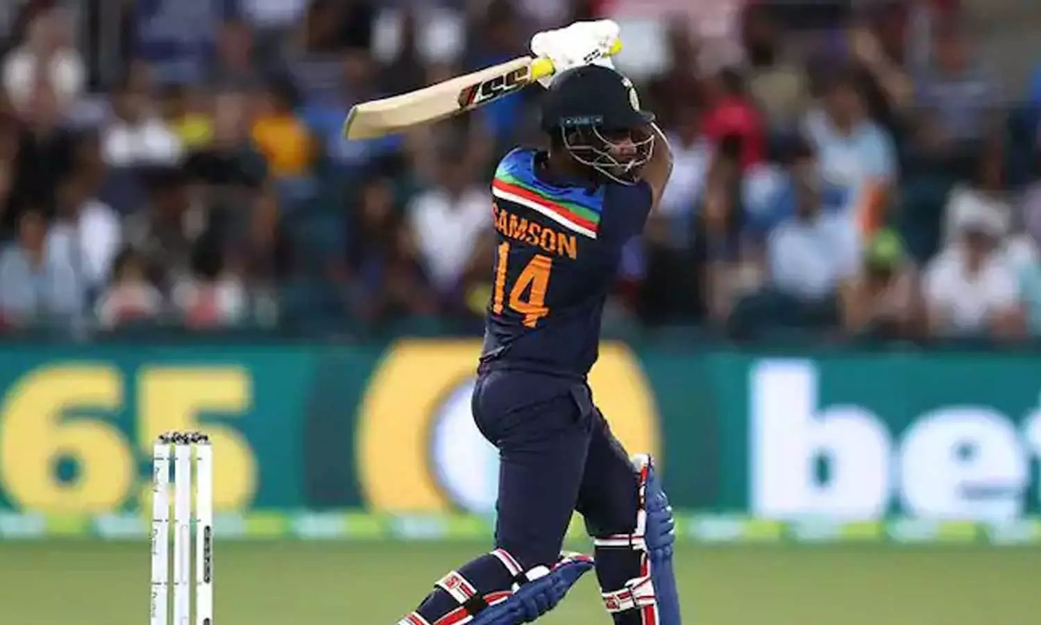 ശ്രീലങ്കയ്‌ക്കെതിരെ ടി20 മത്സരത്തിൽ ഇന്ത്യക്ക് ബാറ്റിങ്; സഞ്ജു ടീമിൽ