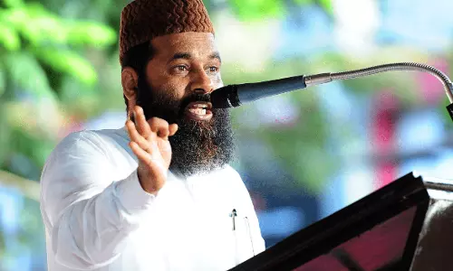 പൊലീസിന്‍റെ സഹായം കൊണ്ട് പ്രവർത്തിക്കേണ്ട ഗതികേട് എസ്.ഡി.പി.ഐക്കില്ല - അഷ്റഫ് മൗലവി