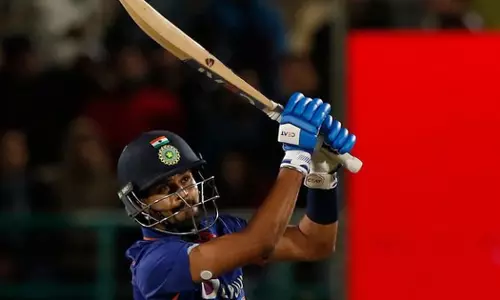 തകർത്തടിച്ച് ബാറ്റർമാർ; ശ്രീലങ്കക്കെതിരെയുള്ള രണ്ടാം ടി20യിലും ഇന്ത്യക്ക് തകർപ്പൻ വിജയം