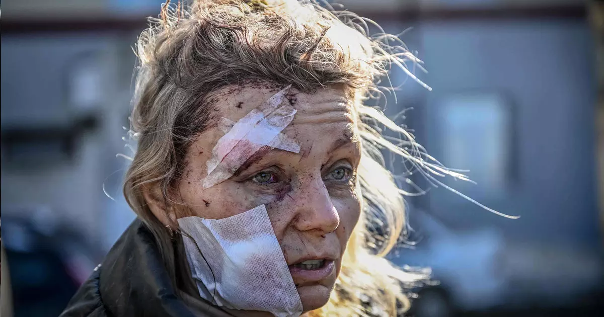 ഈ യുദ്ധം അവസാനിപ്പിക്കൂ: ലോകമനസാക്ഷിയെ ഉലച്ച ആ മുഖം ഇതാ ഇവിടെയുണ്ട് ഈ യുദ്ധം അവസാനിപ്പിക്കൂ: ലോകമനസാക്ഷിയെ ഉലച്ച ആ മുഖം ഇതാ ഇവിടെയുണ്ട്