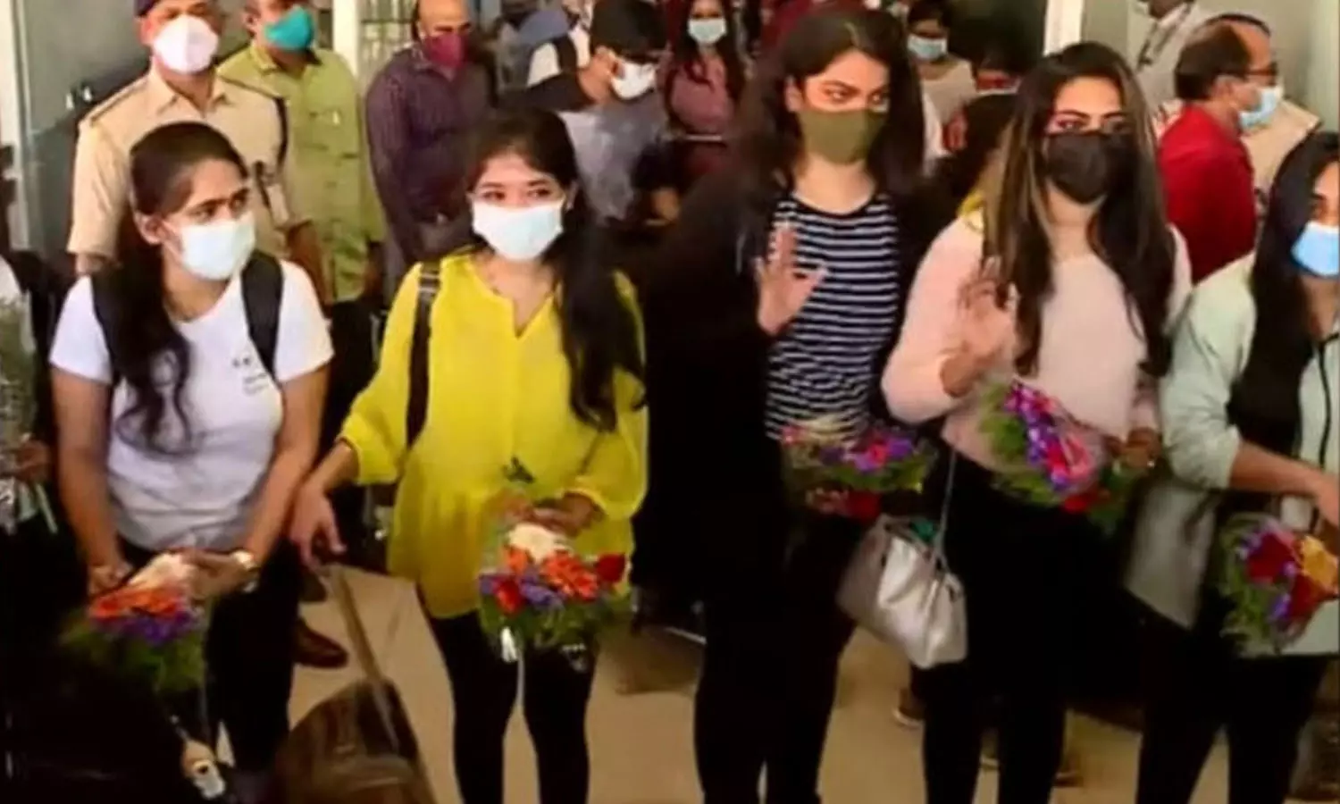 യുക്രൈനിൽ നിന്ന് 82 മലയാളി വിദ്യാർഥികൾ നാട്ടിലെത്തി