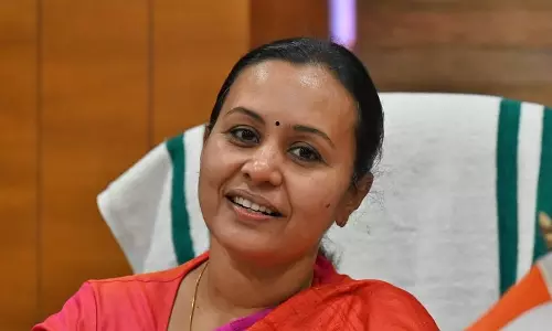 യുക്രൈനിൽ നിന്നും വരുന്നവർക്ക് ഗ്രീൻ ചാനൽ വഴി ചികിത്സ ഉറപ്പാക്കും: മന്ത്രി വീണാ ജോർജ് യുക്രൈനിൽ നിന്നും വരുന്നവർക്ക് ഗ്രീൻ ചാനൽ വഴി ചികിത്സ ഉറപ്പാക്കും: മന്ത്രി വീണാ ജോർജ്