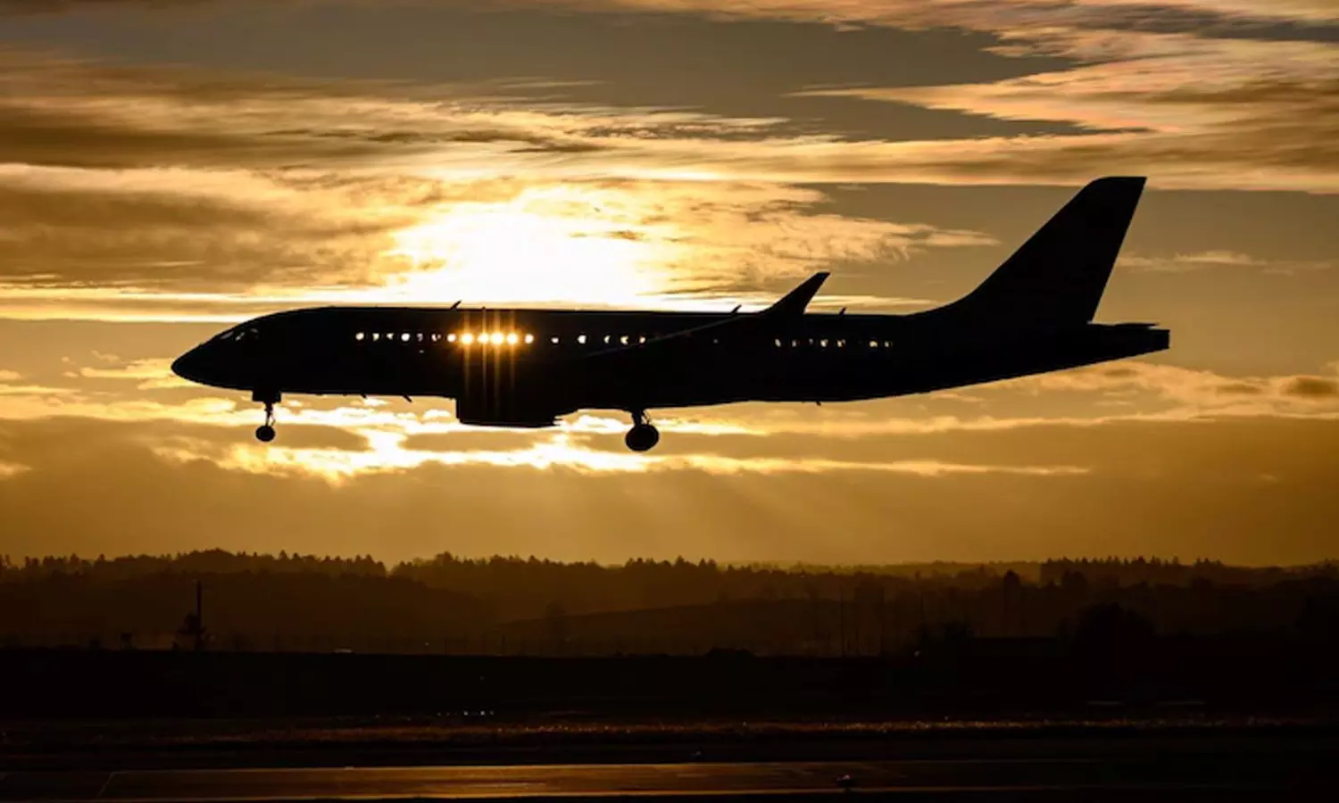 രാജ്യാന്തര വിമാന സർവീസിന് ഏർപ്പെടുത്തിയ നിയന്ത്രണം അനിശ്ചിതമായി നീട്ടി രാജ്യാന്തര വിമാന സർവീസിന് ഏർപ്പെടുത്തിയ നിയന്ത്രണം അനിശ്ചിതമായി നീട്ടി