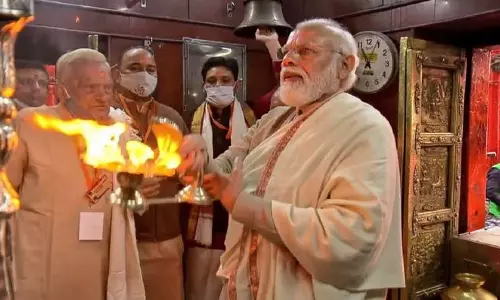 തന്റെ മരണത്തിന് വേണ്ടി രാഷ്ട്രീയ എതിരാളികൾ കാശിയിൽ പ്രാർഥനകൾ നടത്തി-നരേന്ദ്ര മോദി