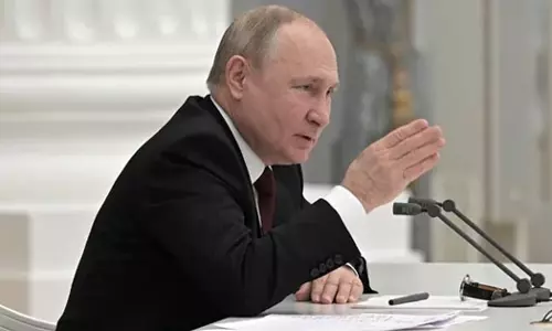 റഷ്യക്ക് മേൽ ഉപരോധം കടുപ്പിച്ച് ലോകരാഷ്ട്രങ്ങൾ റഷ്യക്ക് മേൽ ഉപരോധം കടുപ്പിച്ച് ലോകരാഷ്ട്രങ്ങൾ