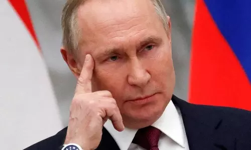 പുടിന്റെ തയ്ക്വാൻഡോ ബ്ലാക് ബെൽറ്റ് റദ്ദാക്കി; റഷ്യയ്ക്കെതിരായ ഉപരോധങ്ങളുടെ പട്ടിക നീളുന്നു പുടിന്റെ തയ്ക്വാൻഡോ ബ്ലാക് ബെൽറ്റ് റദ്ദാക്കി; റഷ്യയ്ക്കെതിരായ ഉപരോധങ്ങളുടെ പട്ടിക നീളുന്നു