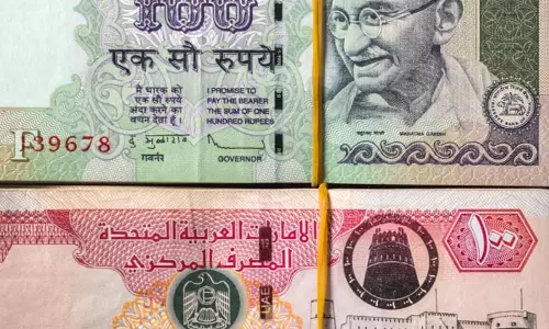 ദിര്‍ഹത്തിന് 20 രൂപയും 62 പൈസയും; റഷ്യന്‍-യുക്രൈന്‍ യുദ്ദം   വിനിമയ നിരക്കിനെ സാരമായി ബാധിക്കുന്നു