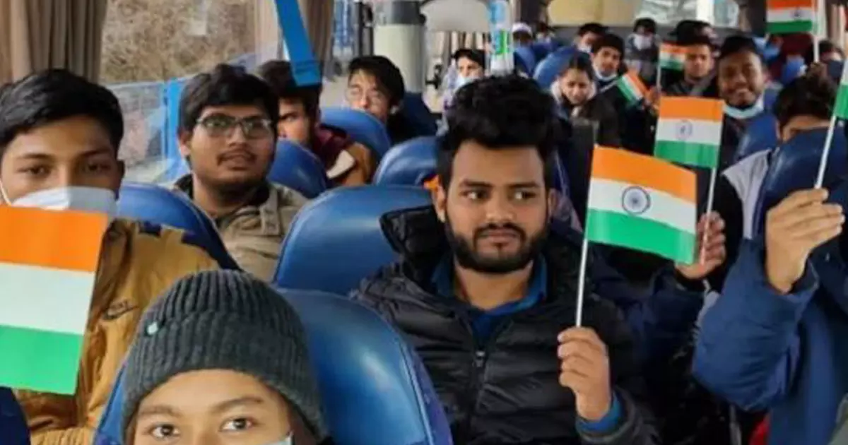 കിയവിലെ മുഴുവൻ ഇന്ത്യക്കാരെയും ഒഴിപ്പിച്ചെന്ന് വിദേശകാര്യ മന്ത്രാലയം; കൊല്ലപ്പെട്ട ഇന്ത്യൻ വിദ്യാർഥി നവീന്റെ മൃതദേഹം നാട്ടിലെത്തിക്കും