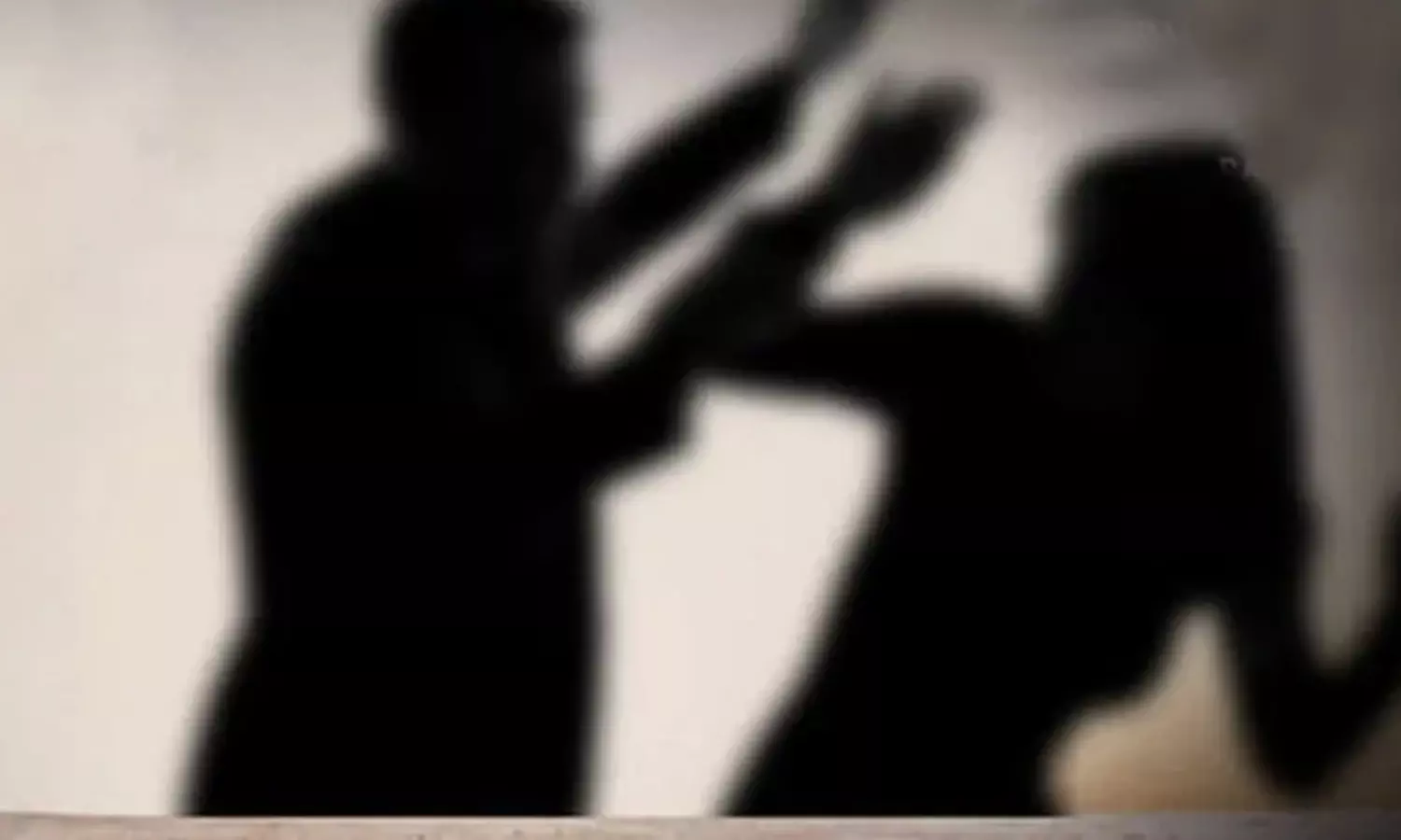 കാസർകോട്ട് സിപിഎം ജില്ലാ പഞ്ചായത്ത് അംഗത്തിനുനേരെ ആക്രമണം കാസർകോട്ട് സിപിഎം ജില്ലാ പഞ്ചായത്ത് അംഗത്തിനുനേരെ ആക്രമണം