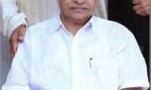 ഖത്തര് കെഎംസിസി സ്ഥാപക നേതാവ് അബ്ദുല് കലാം ഹാജി മരിച്ചു ഖത്തര് കെഎംസിസി സ്ഥാപക നേതാവ് അബ്ദുല് കലാം ഹാജി മരിച്ചു