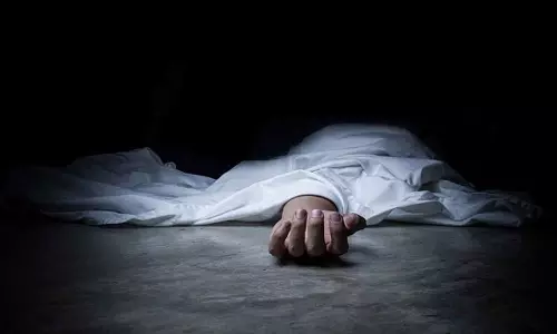 എറണാകുളത്ത് മധ്യവയസ്‌കൻ തീ കൊളുത്തി ആത്മഹത്യ ചെയ്തു