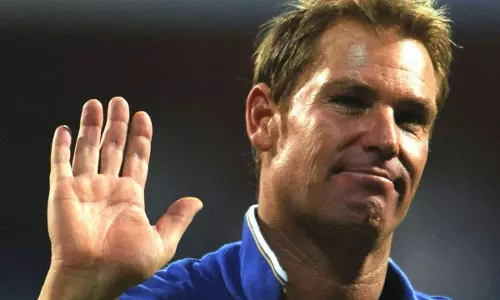 അവിശ്വസനീയം! റോഡ് മാർഷിന്റെ മരണത്തിൽ അവസാന ട്വീറ്റ്, പിന്നാലെ ഞെട്ടിച്ച് വോണും അവിശ്വസനീയം! റോഡ് മാർഷിന്റെ മരണത്തിൽ അവസാന ട്വീറ്റ്, പിന്നാലെ ഞെട്ടിച്ച് വോണും