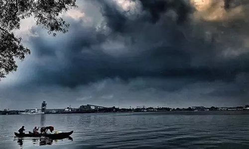 ഇന്ന് മുതൽ തിങ്കളാഴ്ച വരെ കേരളത്തിൽ ഒറ്റപ്പെട്ട ഇടിമിന്നലിനും മഴക്കും സാധ്യതയെന്ന് കേന്ദ്ര കാലാവസ്ഥ വകുപ്പ്