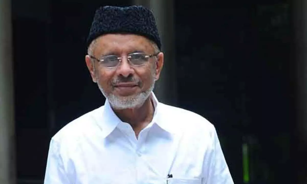 ഹൈദരലി ശിഹാബ് തങ്ങളുടെ വിയോഗത്തിൽ റീജൻസി ഗ്രൂപ്പ് അനുശോചിച്ചു ഹൈദരലി ശിഹാബ് തങ്ങളുടെ വിയോഗത്തിൽ റീജൻസി ഗ്രൂപ്പ് അനുശോചിച്ചു