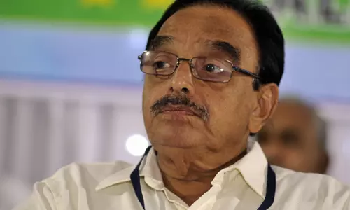 മുൻ മന്ത്രി പി.കെ അബ്ദുറബ്ബ് കുഴഞ്ഞുവീണു മുൻ മന്ത്രി പി.കെ അബ്ദുറബ്ബ് കുഴഞ്ഞുവീണു