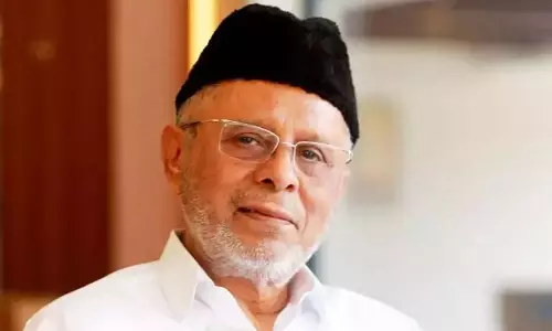 പൊതുദര്ശനം അവസാനിപ്പിച്ചു; ഹൈദരലി ശിഹാബ് തങ്ങളുടെ ഖബറടക്കം ഉടൻ പൊതുദര്ശനം അവസാനിപ്പിച്ചു; ഹൈദരലി ശിഹാബ് തങ്ങളുടെ ഖബറടക്കം ഉടൻ