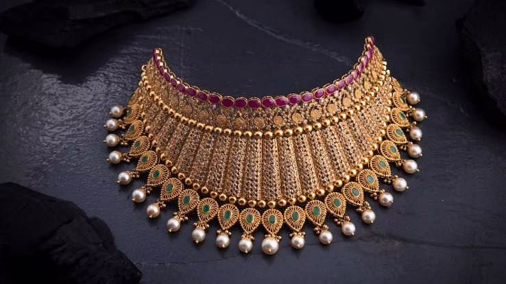 സ്വര്‍ണവില 40,000ത്തിലേക്ക്;  പവന് 39,520 രൂപ