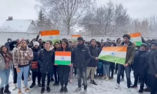 അനിശ്ചിതത്വങ്ങൾക്ക് അവസാനമാകുന്നു; സുമിയിലെ വിദ്യാർഥികളെ ഒഴിപ്പിക്കാൻ വഴിയൊരുങ്ങി