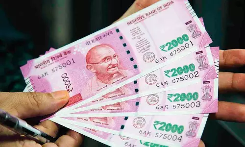 യുഎ.ഇ ദിര്‍ഹത്തിന് 20 രൂപ 97 പൈസ;   രൂപയുടെ മൂല്യം ഇടിഞ്ഞതോടെ ഗള്‍ഫ് കറന്‍സികള്‍ക്ക് നേട്ടം